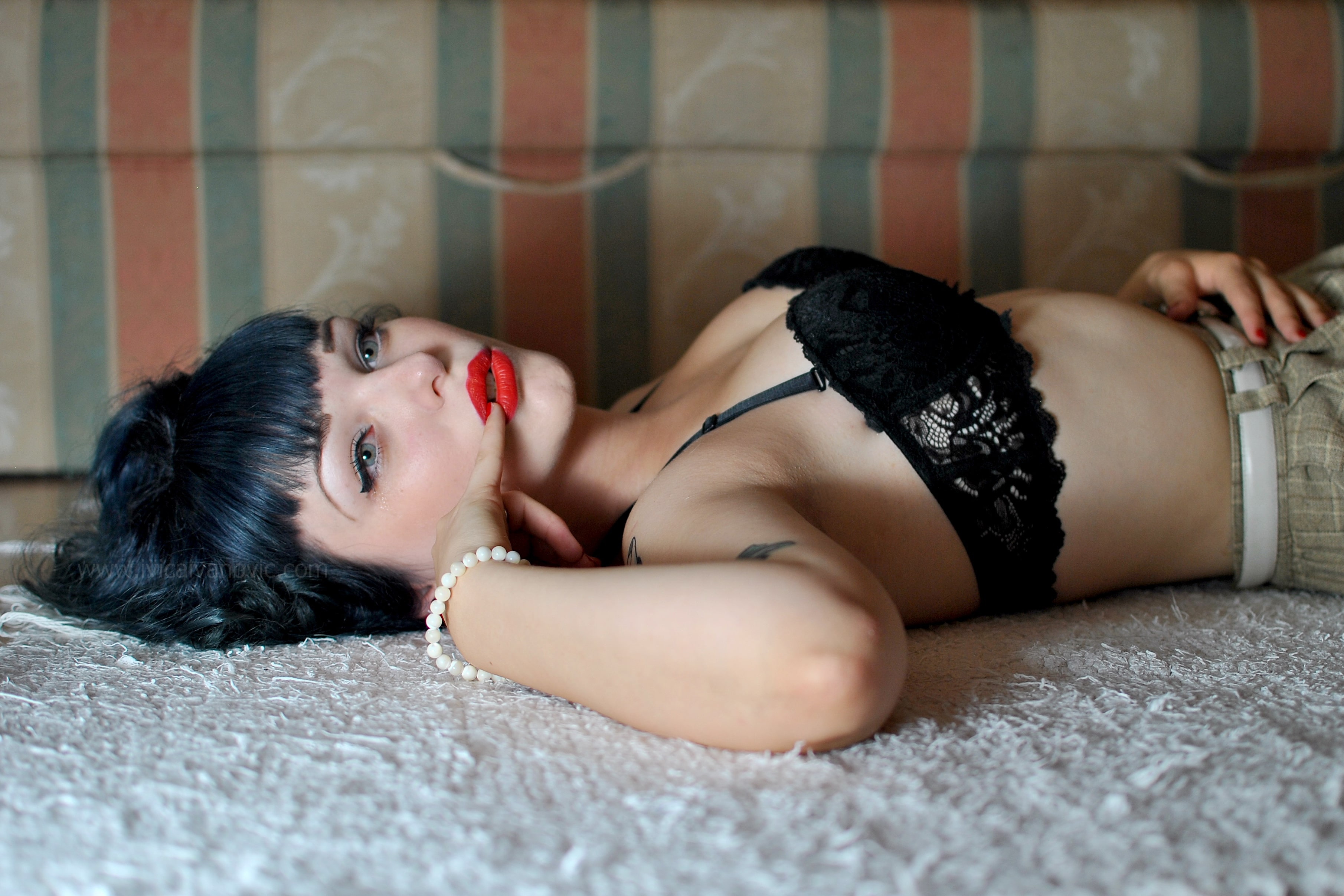 Model, portrait, fashion, pinup, pin up, mood, red lips